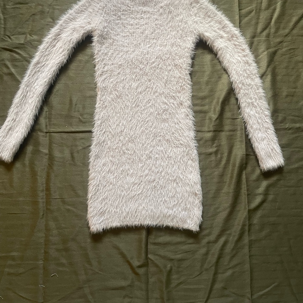 Zara Soft Knit Sweater in Light Gray